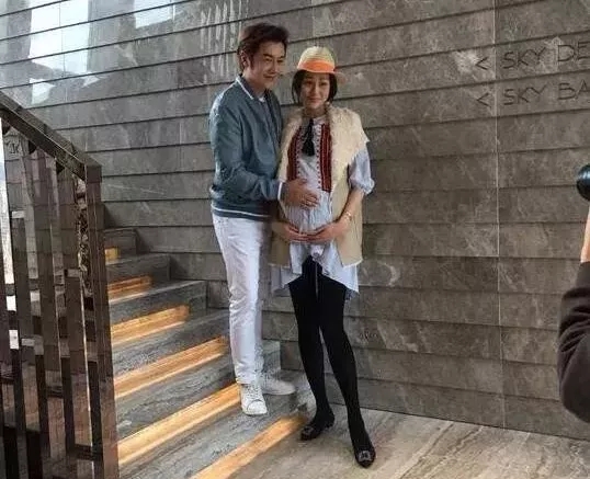 过了这个月份，这4种孕妇要多注意，孕肚尽量少让人摸