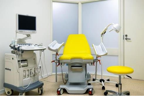 诺娃科里尼克医院